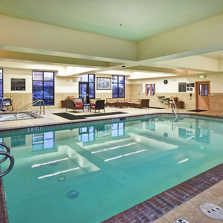 Hampton Inn & Suites Folsom Exteriér fotografie