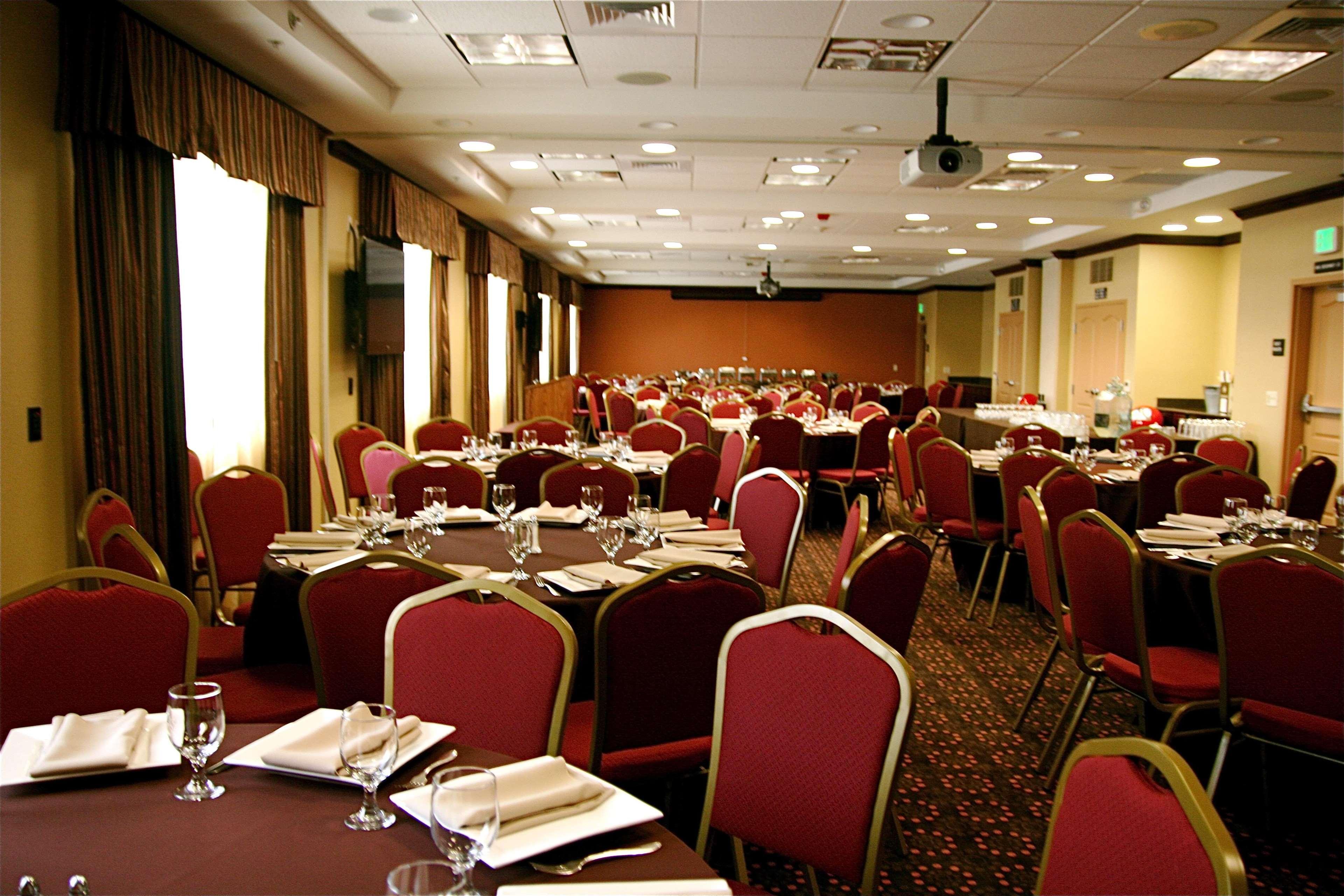 Hampton Inn & Suites Folsom Restaurace fotografie