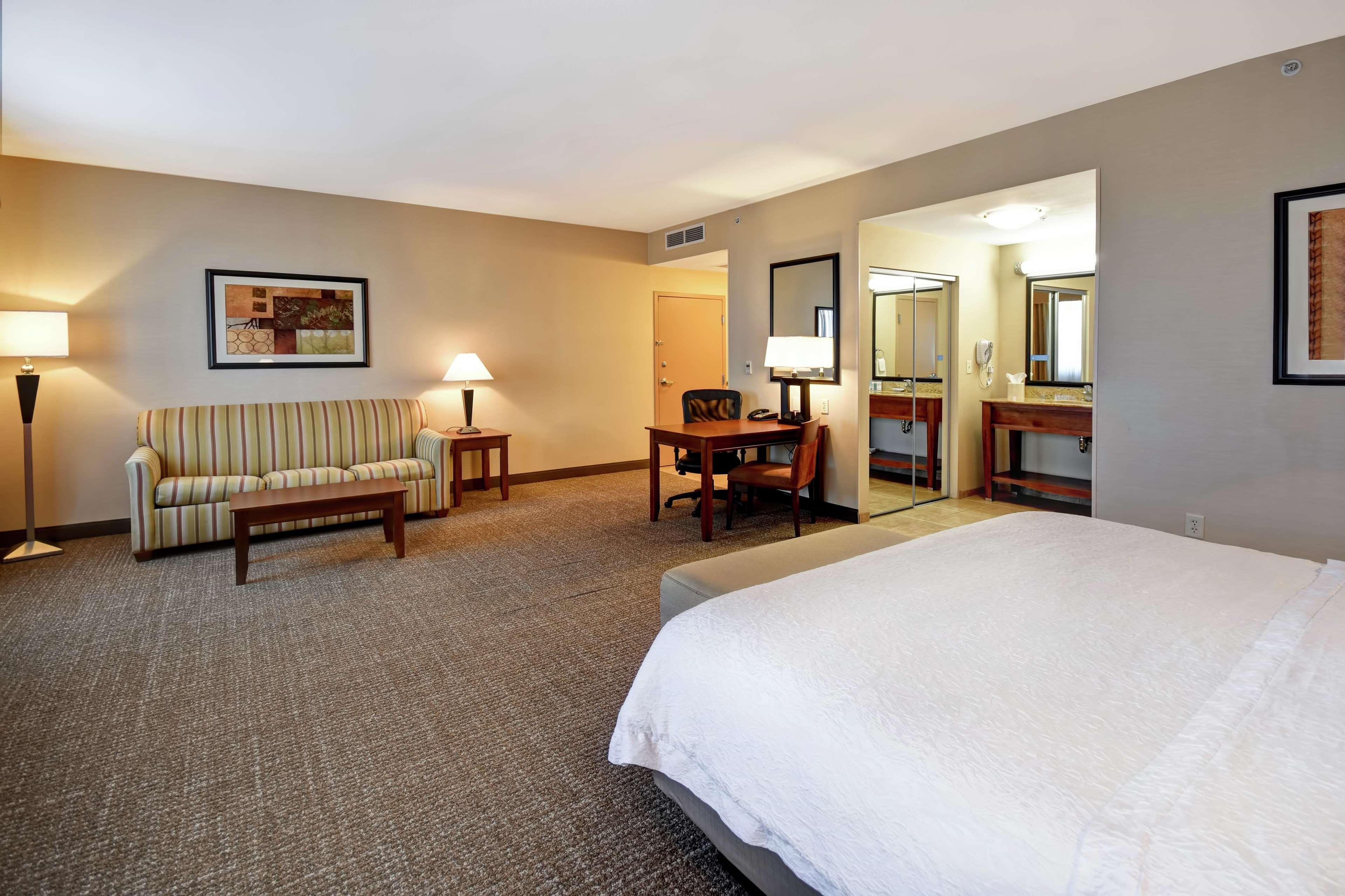 Hampton Inn & Suites Folsom Exteriér fotografie
