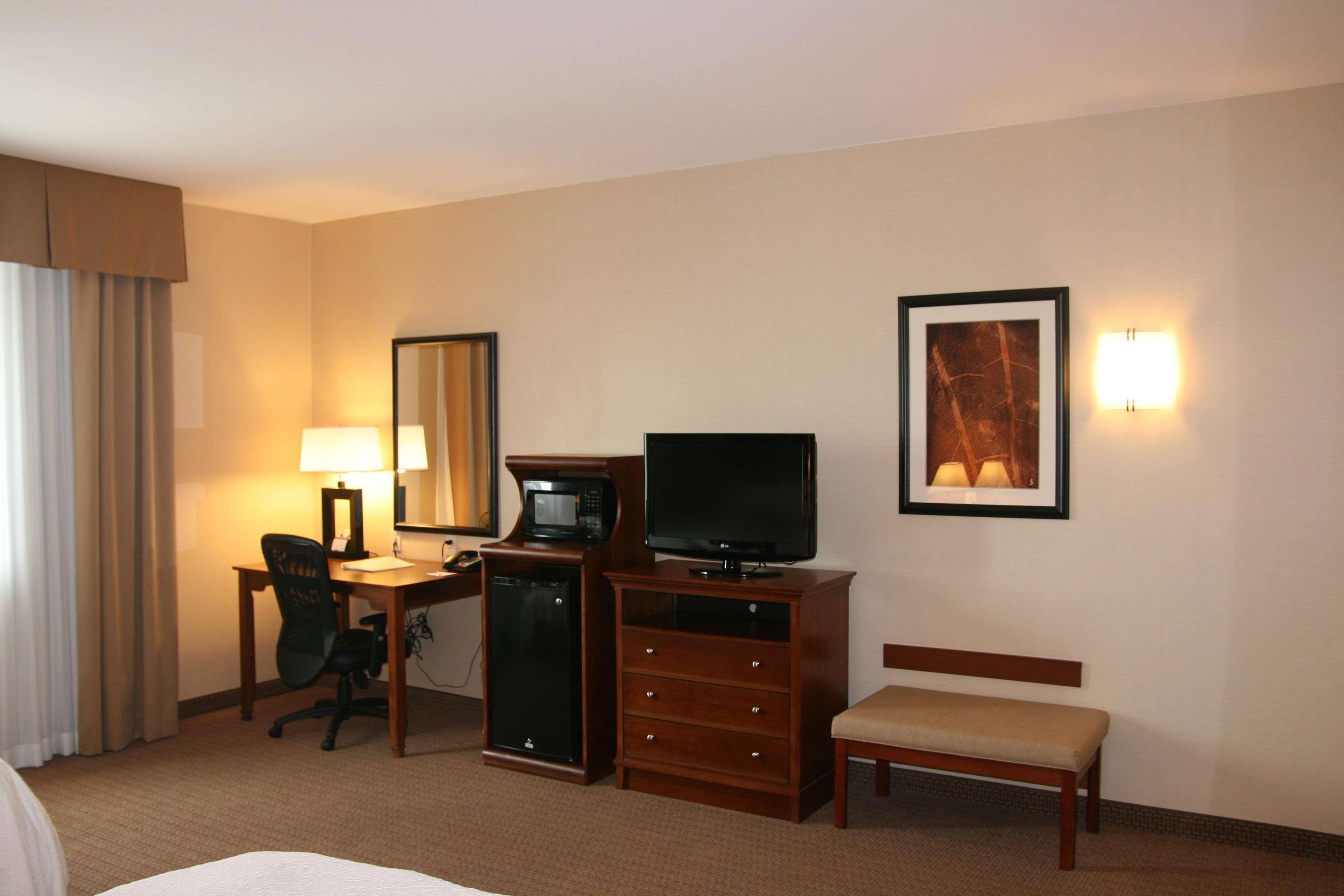Hampton Inn & Suites Folsom Pokoj fotografie
