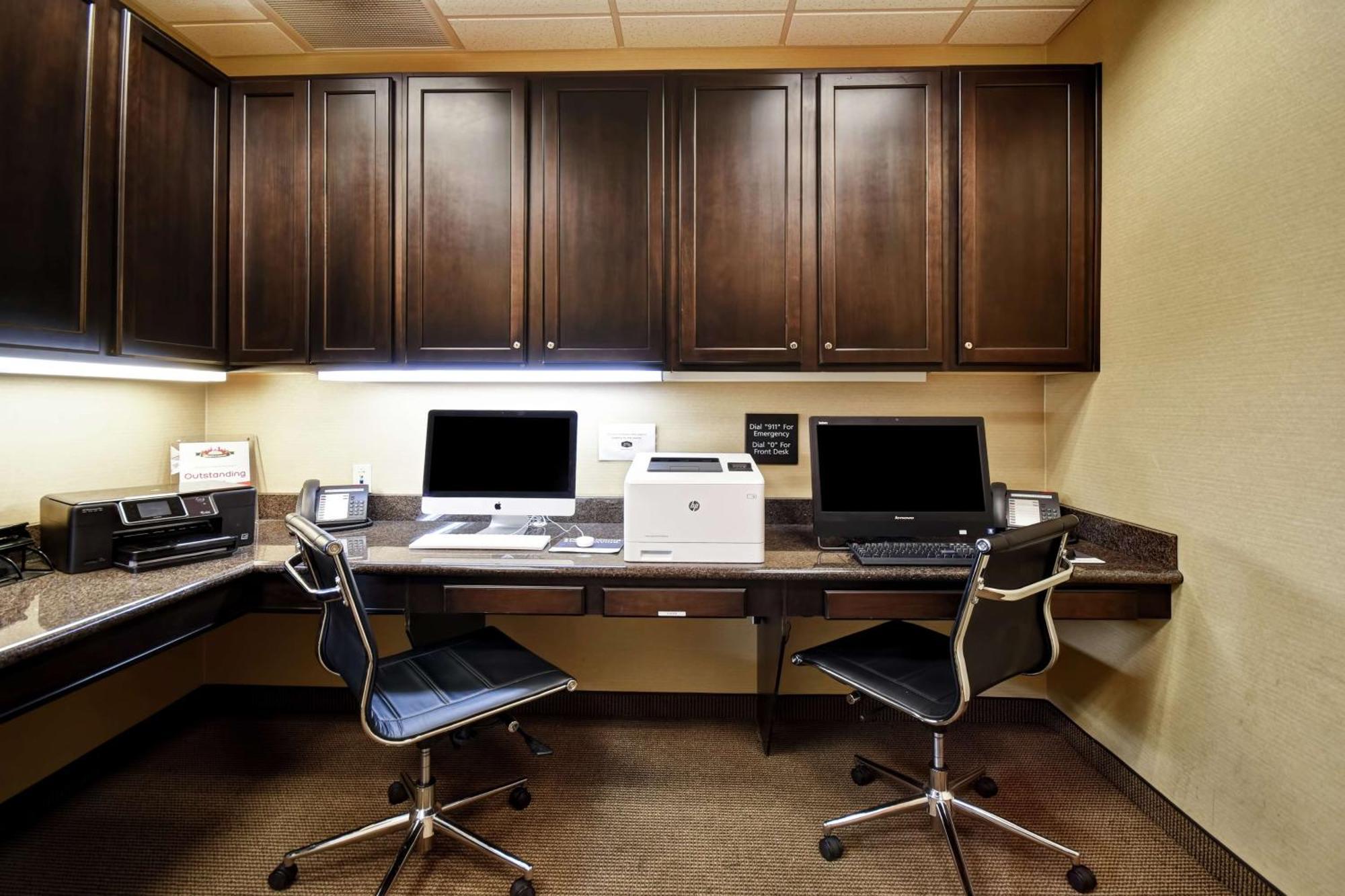 Hampton Inn & Suites Folsom Exteriér fotografie